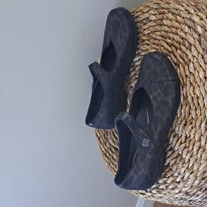 DANSKO Womens Leopard Print Mary‎ Jane Slip-On Shoes Cross Strap EU38/US7.5-8